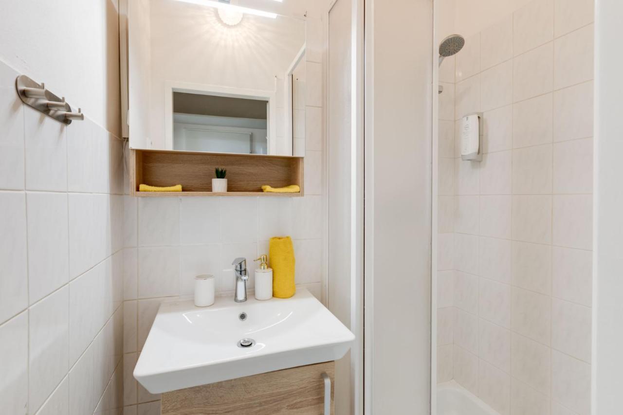 Sunshine Apartment Near The City Center 布拉格 外观 照片