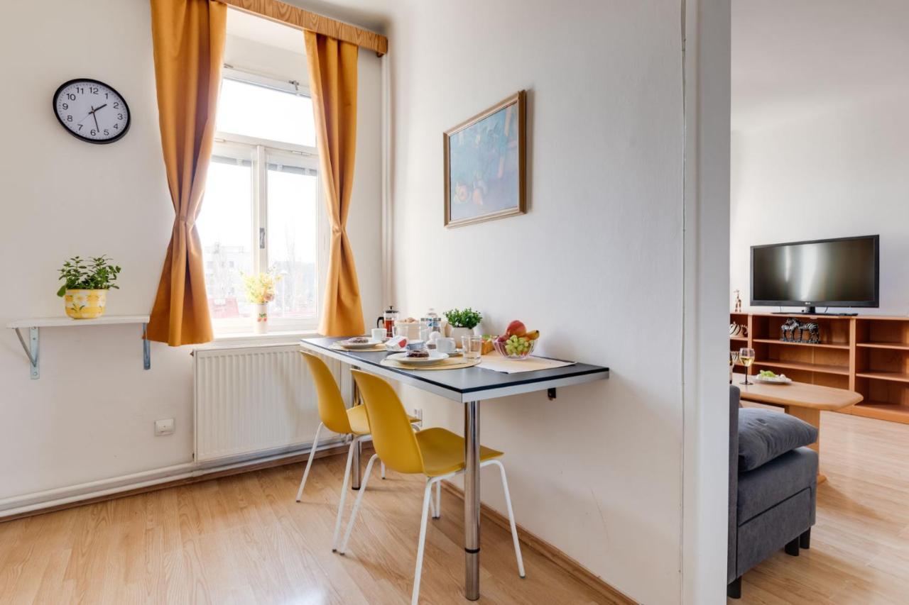 Sunshine Apartment Near The City Center 布拉格 外观 照片